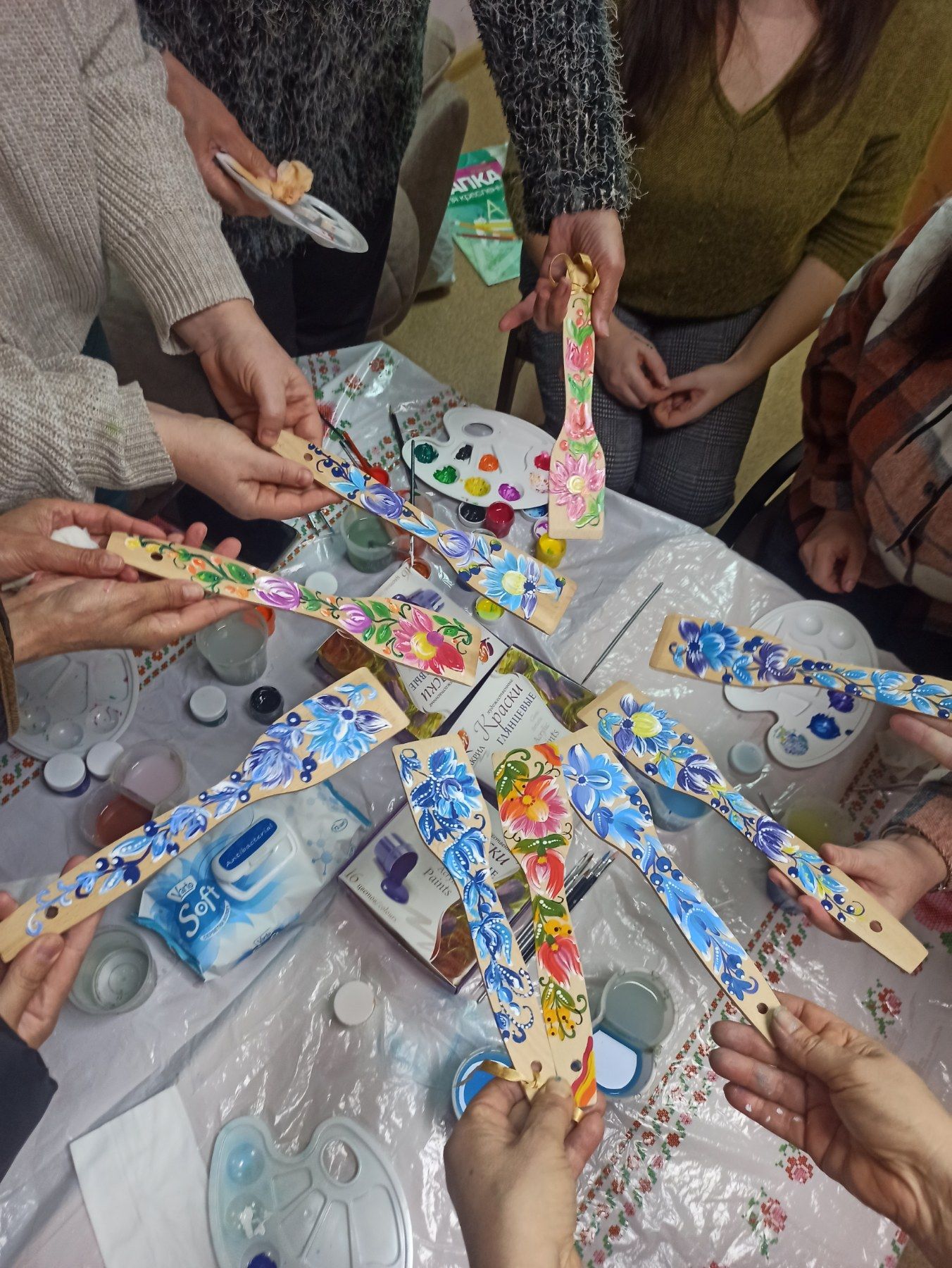 Майстер-клас з петриківського розпису