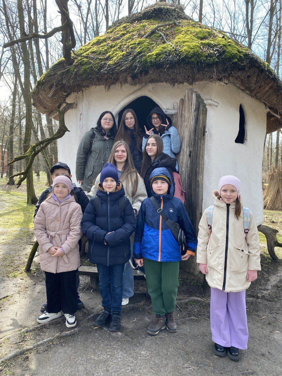 Вихованці центру творчості відвідали музей народної архітектури та побуту Середньої Наддніпрянщини