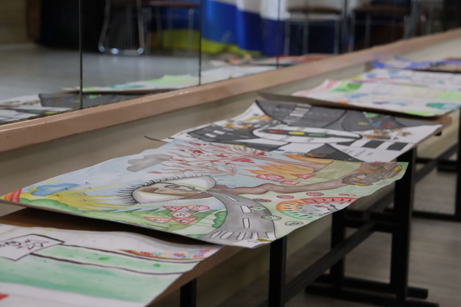 Територіальний етап обласної АРТ-галереї «Безпека дорожнього руху – це життя».