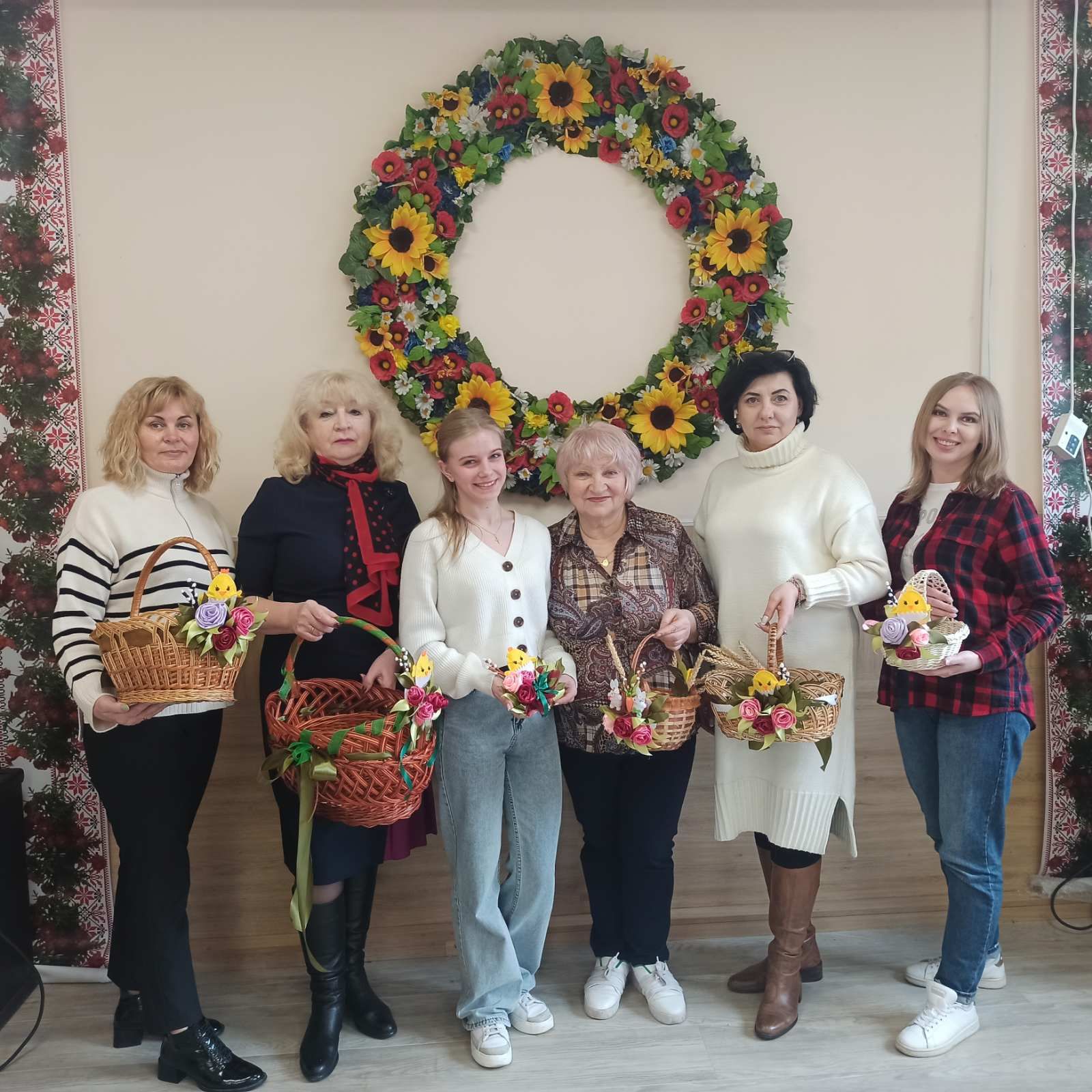 Майстер-клас по оздобленню пасхального кошика