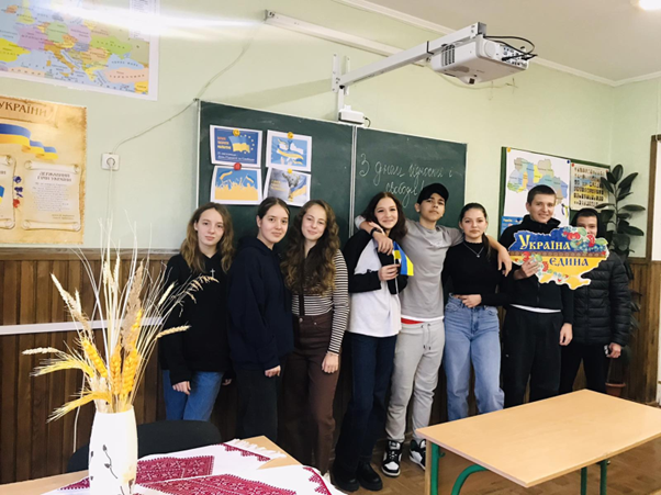 Україна: бути гідним