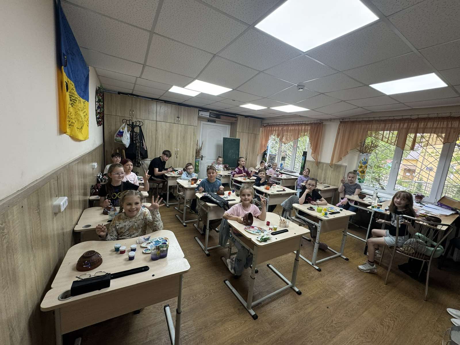 Чарівна магія Петриківки: у Вишнівському ВЦТДЮ відбулися творчі майстер-класи
