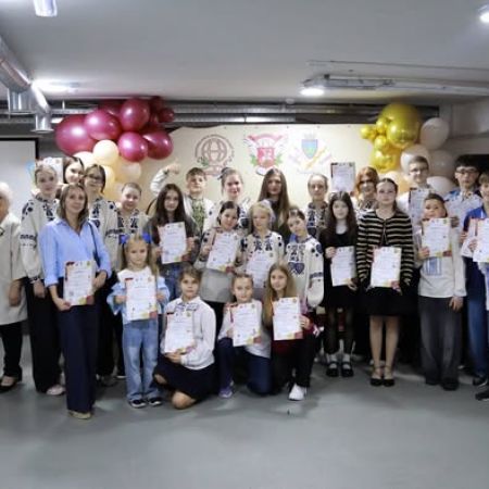 У Вишнівському ліцеї «ІДЕАЛ» відбулося свято «Обдаровані діти – золотий генофонд нації»