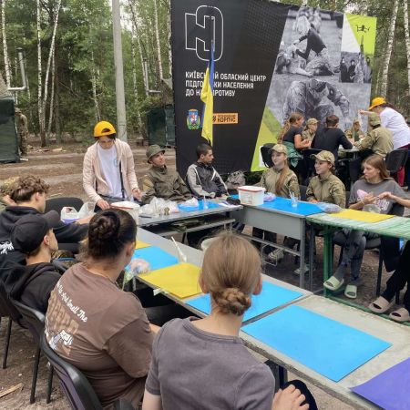 Творчість, що єднає серця: як педагоги Вишневого подарували миті радості школярам із Харківщини